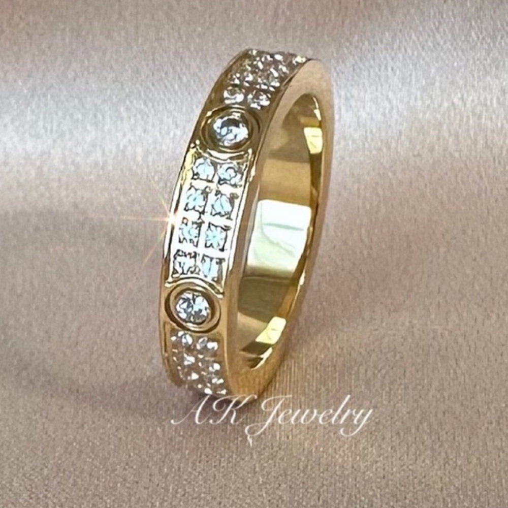💎LUXURY RING 18K RING, Pave Design, 2 Row Screw GOLD Plated